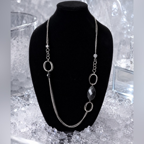 Lia Sophia Jewelry - Lia Sophia necklace